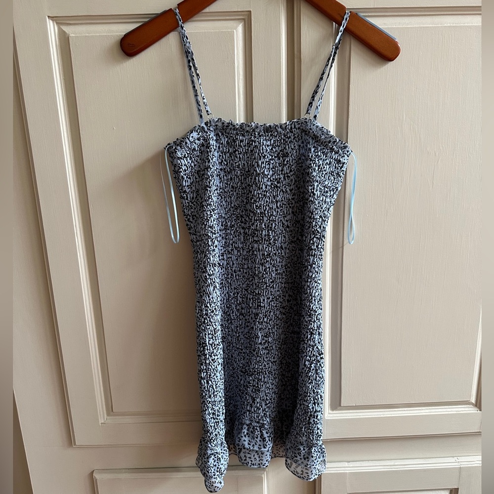 Le Lis Collection Pale Light Blue Leopard Print Smocked Style Mini Dress Size S
